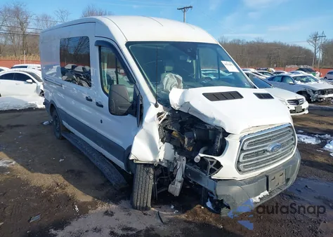 2017 Ford Transit-250 z USA, uszkodzony, nr VIN 1FTYR2CM5HKA80236